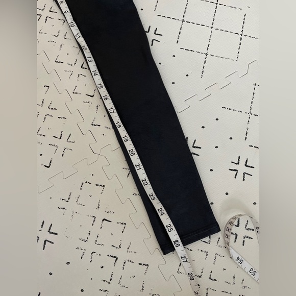 Spanx Faux Leather Leggings Small - Picture 11 of 14